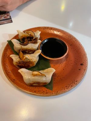 Gyozas de verduras  at UDON in Logrono