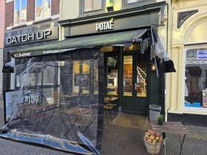 Front at Potaé in Utrecht