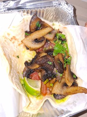 Mushroom taco at Taqueria Muchachos in Rhodes
