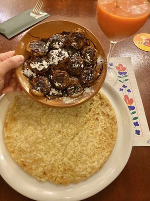 Ouderwets gezellig! 🌱 at Vegan Food Bar in Huizen