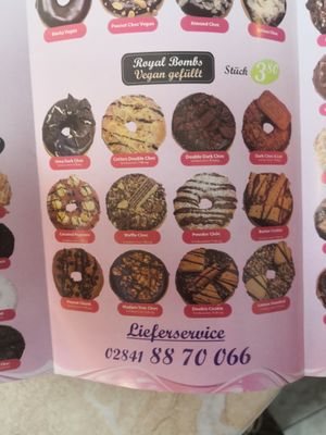 Menu vegan donuts at Royal Donuts in Moers