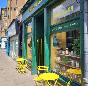 Al Fresco..... at Curran Geal in Edinburgh