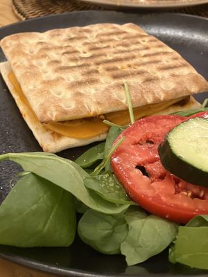 Bikini de sobrasada vegetal  at Café Floh in Barcelona