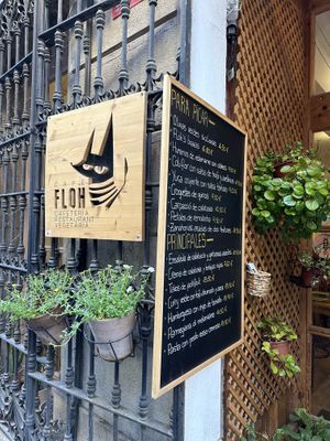 Exterior   at Café Floh in Barcelona