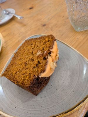 Carrot pound cake at Café Floh in Barcelona