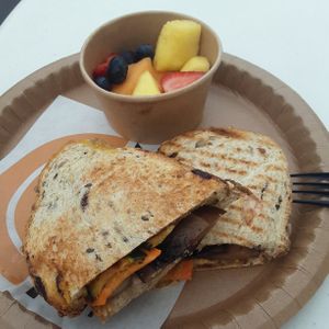 I ♡ Vegan w/ fruit salad at TODAY Cafe in Orlando