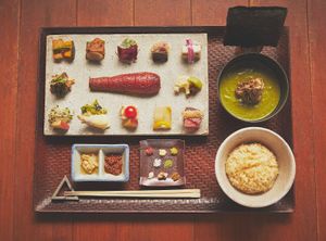 Teori-sushi YOH at AWOMB Nishikiyamachi in Kyoto