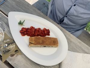 Strudel mit Erdbeeren at Hotel Steineggerhof in Collepietra