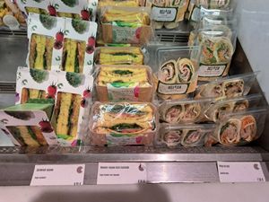  at MAD - Eating Point - T4 in Madrid