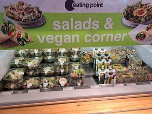  at MAD - Eating Point - T4 in Madrid