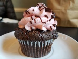 strawberry cupcake at Mud Pie Vegan Bakery and Coffee in Kansas City