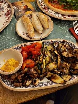 Vegan Antipasti at Am Rathaus in Fuessen