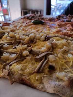 Gusto "Stelle" e "Marghi" at Pizza Tranquilli in Ostra