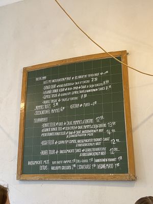   at Adieu Paris - Döner Chérie in Cologne