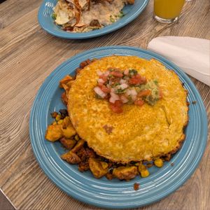  at The Breakfast Club in Des Moines