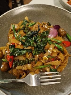 Pad Kee Mao at Mali Vegan Thai in South West London