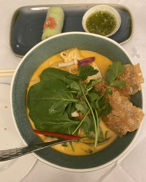 Soup and the roll(s) #Veganuary at Mali Vegan Thai in South West London