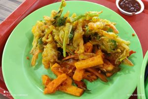 Vege fritters & archar at Vegetarian 素食 - Geylang Bahru in Central Singapore