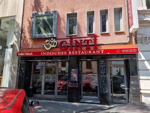 Front at Ginti in Cologne