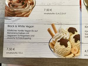 Unglaublich - Veganer Eisbecher!  at Restaurant am Piburger See in Oetz