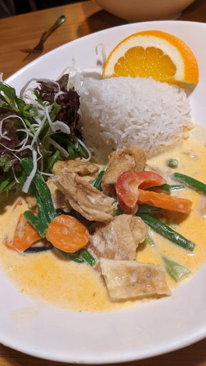 Tofu in Kokos-Curry (nicht vegan) at Côdô - Altstadt in Dresden