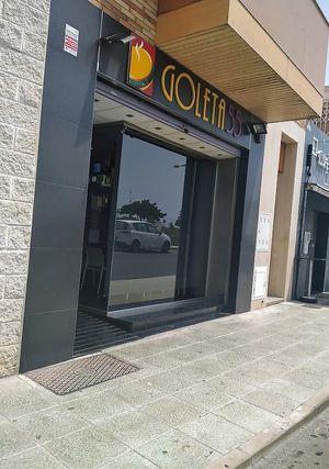 Restaurant entrance at Goleta 55 in Almeria