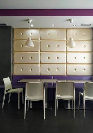 Indoor restaurant at Goleta 55 in Almeria