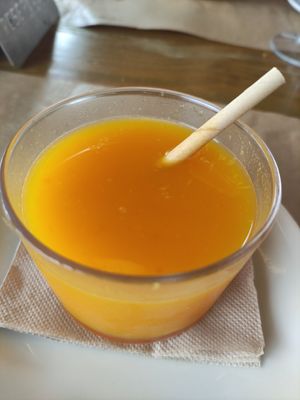 Batido de zanahoria, manzana y jengibre at Torreón in Benicassim