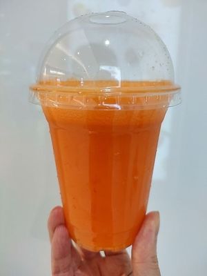 Carrot Juice 甘荀汁 at MFS in New Territories