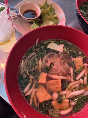 Pho vegano ,dumplings , limonada de jazmín.   at Chi Thu - Leopoldstraße in Munich