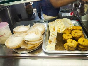 alliums free at Latchemy Indian Stall in North Singapore