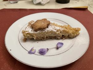 Dolce pastiera vegan   at Fefino in Trani