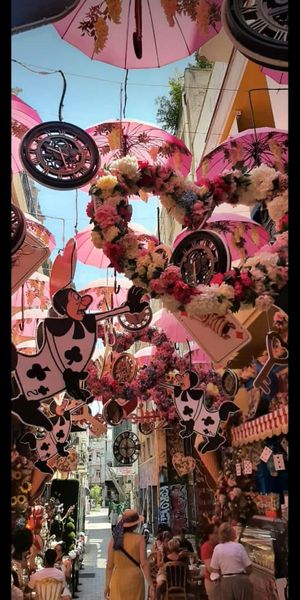 Street Deco at Little Kook in Athens