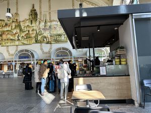 store front  at Dean & David - Schlesischer Platz in Dresden