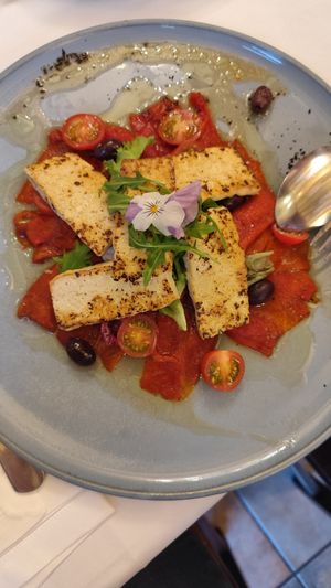 Pimientos del piquillo de Navarra confitados con tofu at Restaurante Biarritz in Jaca