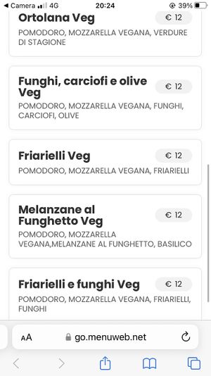 Veganistische pizza kaart.  at Pizzeria la Lampara in Brescia