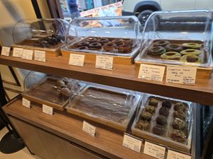 One case choices at Happy Bakery in Pyeongtaek