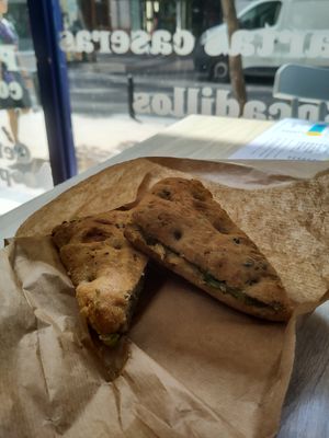 Vegan sandwich at Dídola in Zaragoza