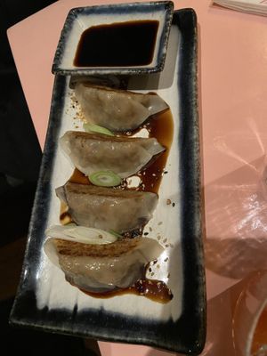 Gyoza: allright. The ones at Vegan sushi bar are a lot better  at Veganees in Amsterdam