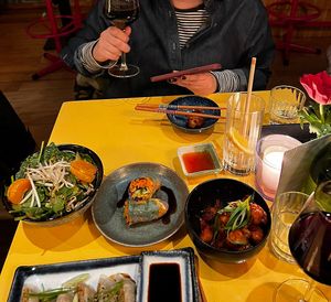 Bon apetit!!! 💃💃💃  at Veganees in Amsterdam