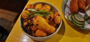 Szechuan potatoes #Veganuary at Veganees in Amsterdam