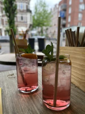 Hibiscus lemonade 🌺  at Veganees in Amsterdam