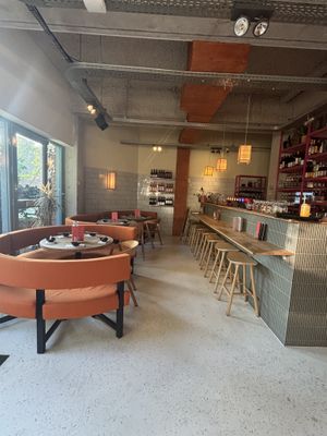 Too hot to be inside tonight !  at Veganees in Amsterdam