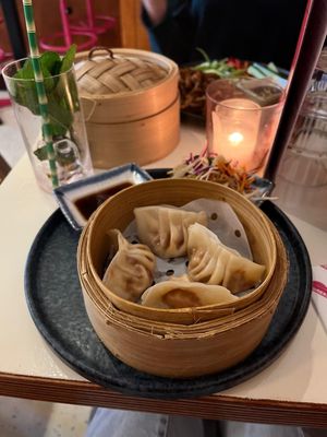 Kimchi Mandu (€9,00)🥟  at Veganees in Amsterdam