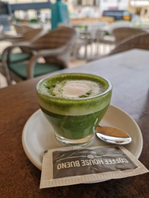 Matcha Latte at Búeno in Mali Losinj