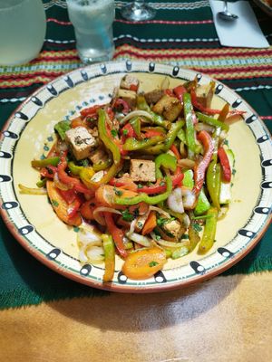 Styr fry tofu with veggies at Restaurant Prince Cyril in Nessebar