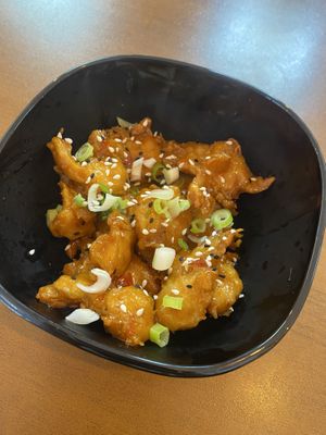 Vegan chicken bites - starter  at Vegan Fusion in North London