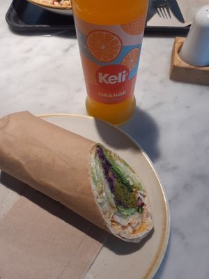  at Dean & David - Makartplatz in Salzburg