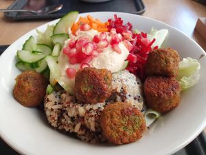  at Dean & David - Makartplatz in Salzburg