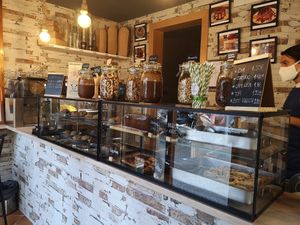 Desserts at La Tribu - Pastelería Vegana in Barcelona